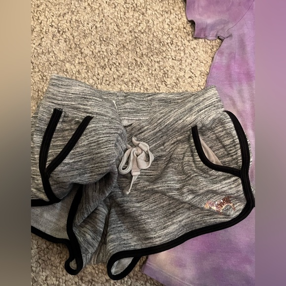 PINK Victoria’s Secret Rose Gold Bling Sequined SET  RARE!! Shorts and T-Shirt - Picture 12 of 15